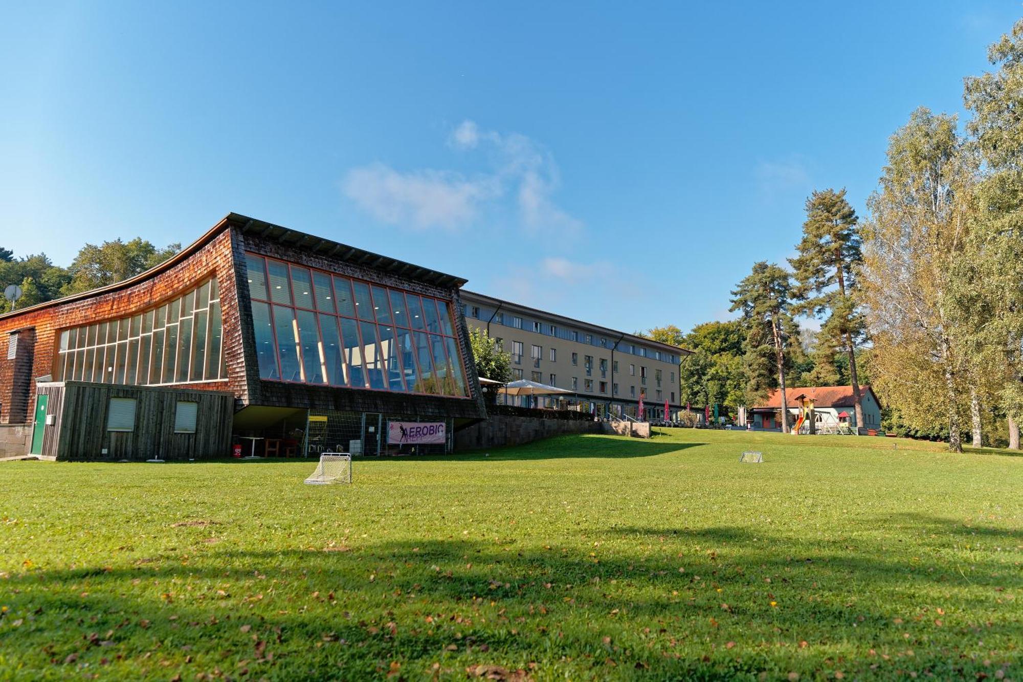 Hostel Jugend- Und Familiengaestehaus Cap Woerth