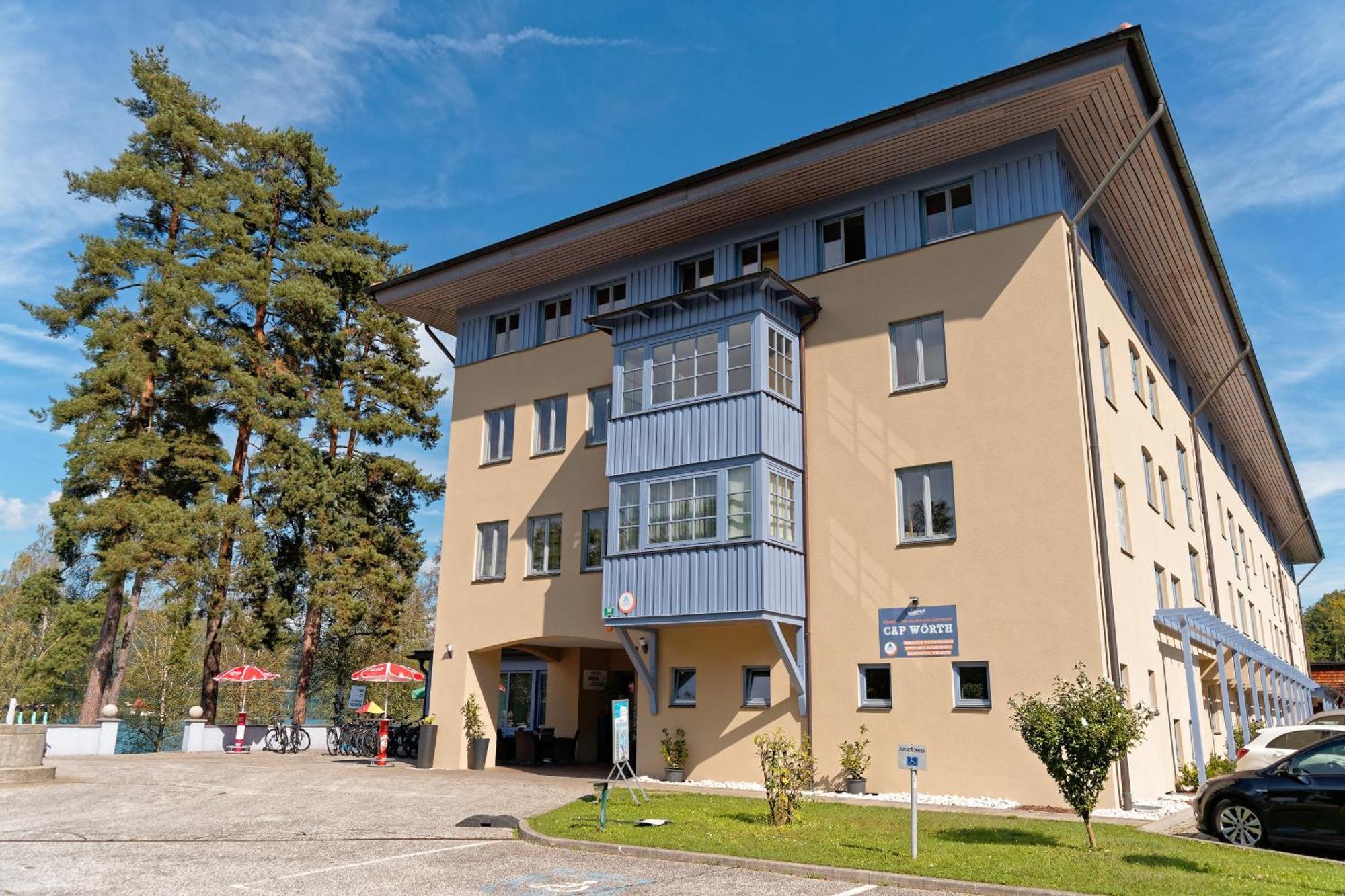 Hostel Jugend- Und Familiengaestehaus Cap Woerth Velden am Woerthersee